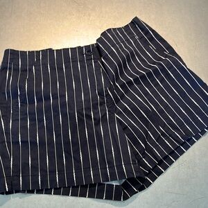 Sz 14 Nautica Stretch twill short. 4” baby